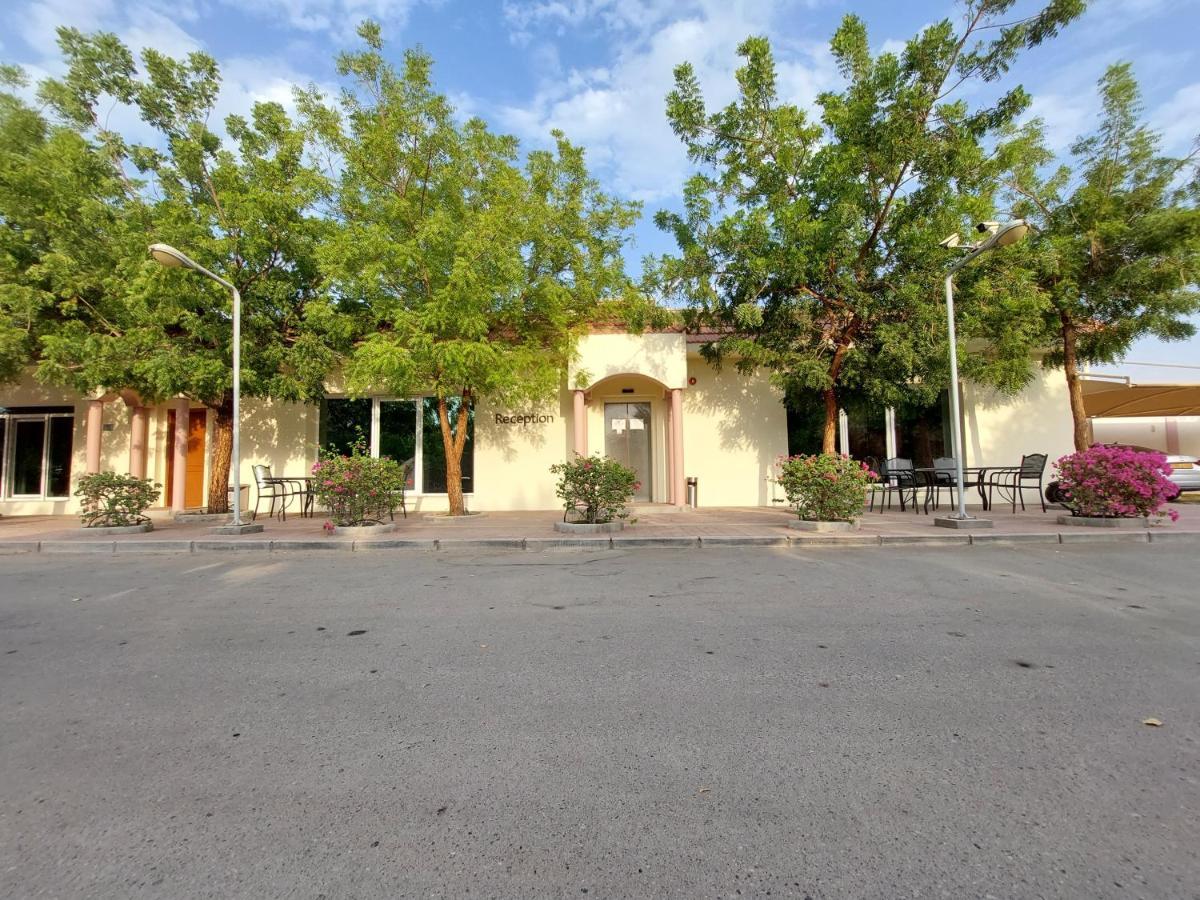 Asahalah Farm Pool Villas Seeb Ngoại thất bức ảnh